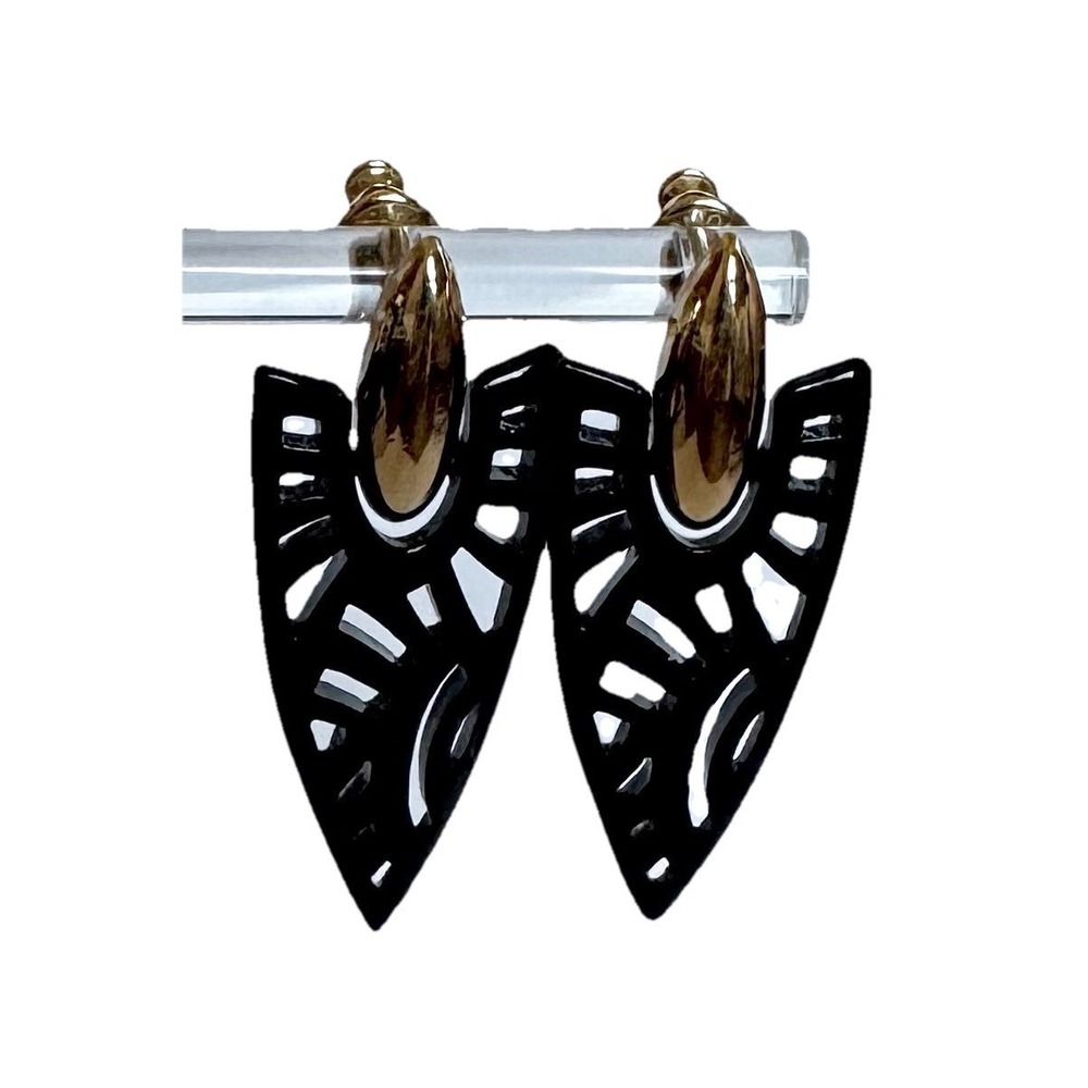 Vintage Trifari Black Enamel Gold Tone Pierced Dangle Earrings